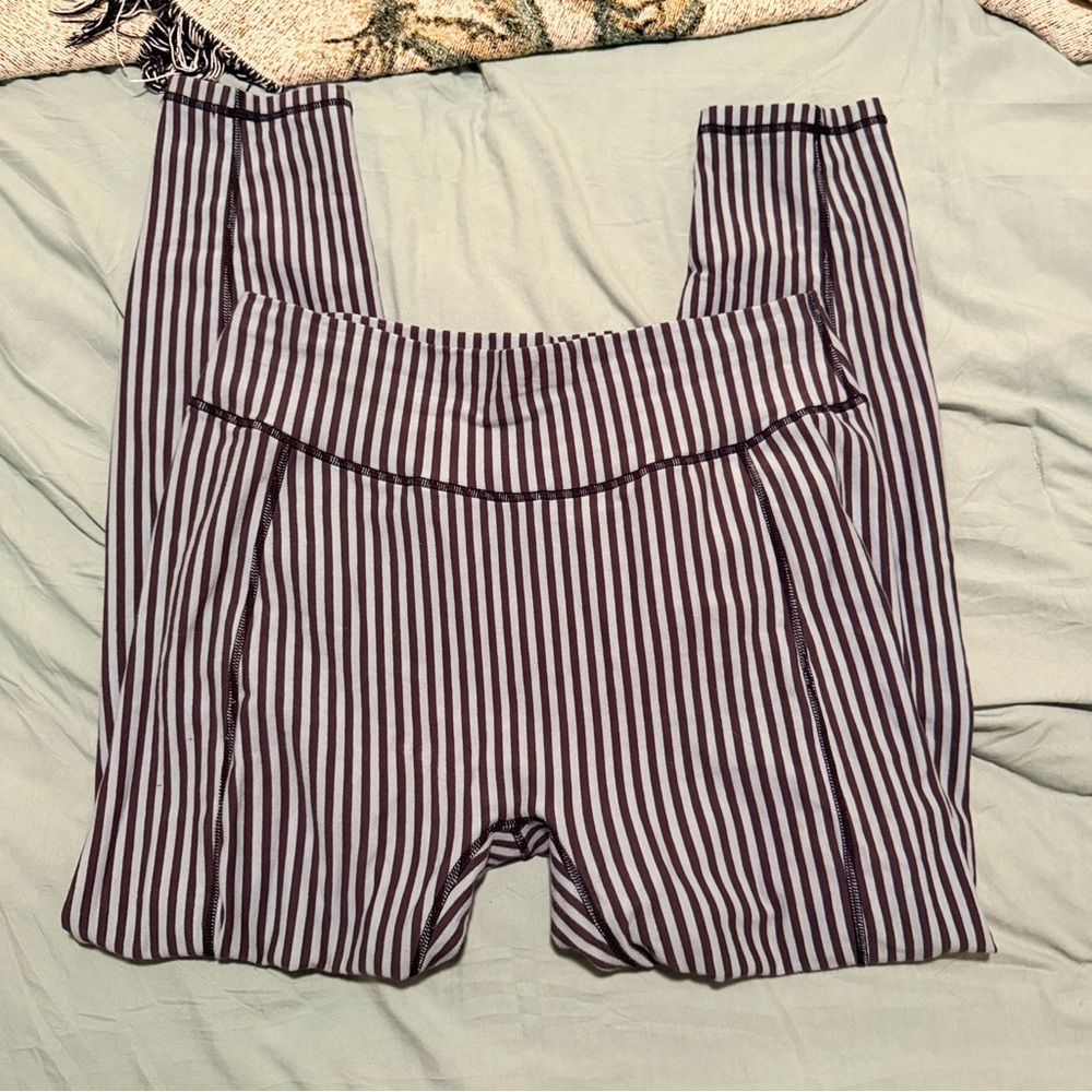 NWOT Fashion Brand Company Legging